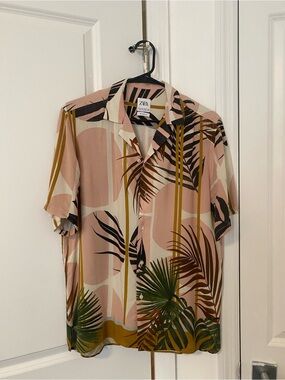 Zara Pink Tropical Palm Print Short-Sleeve Button-Down